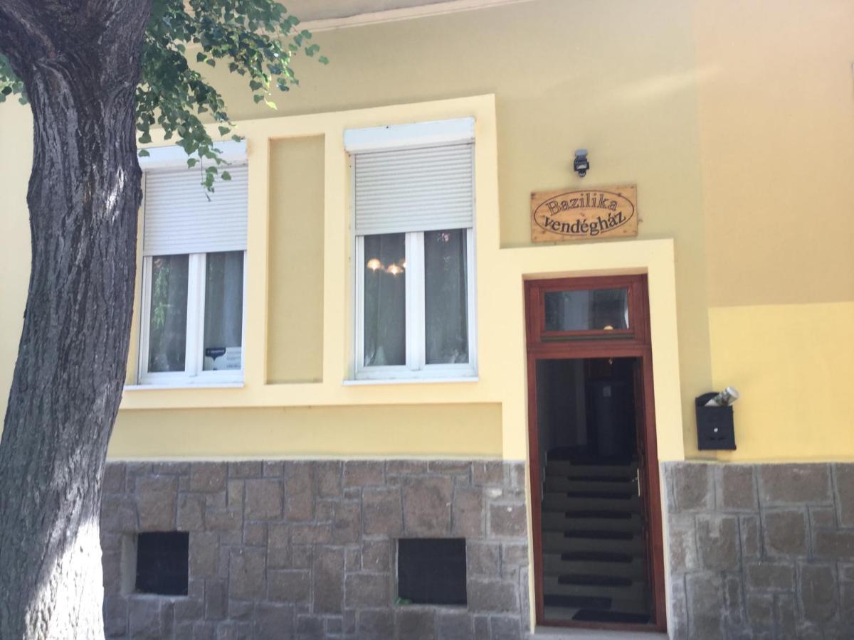 Bazilika Vendeghaz Otel Eğri Dış mekan fotoğraf