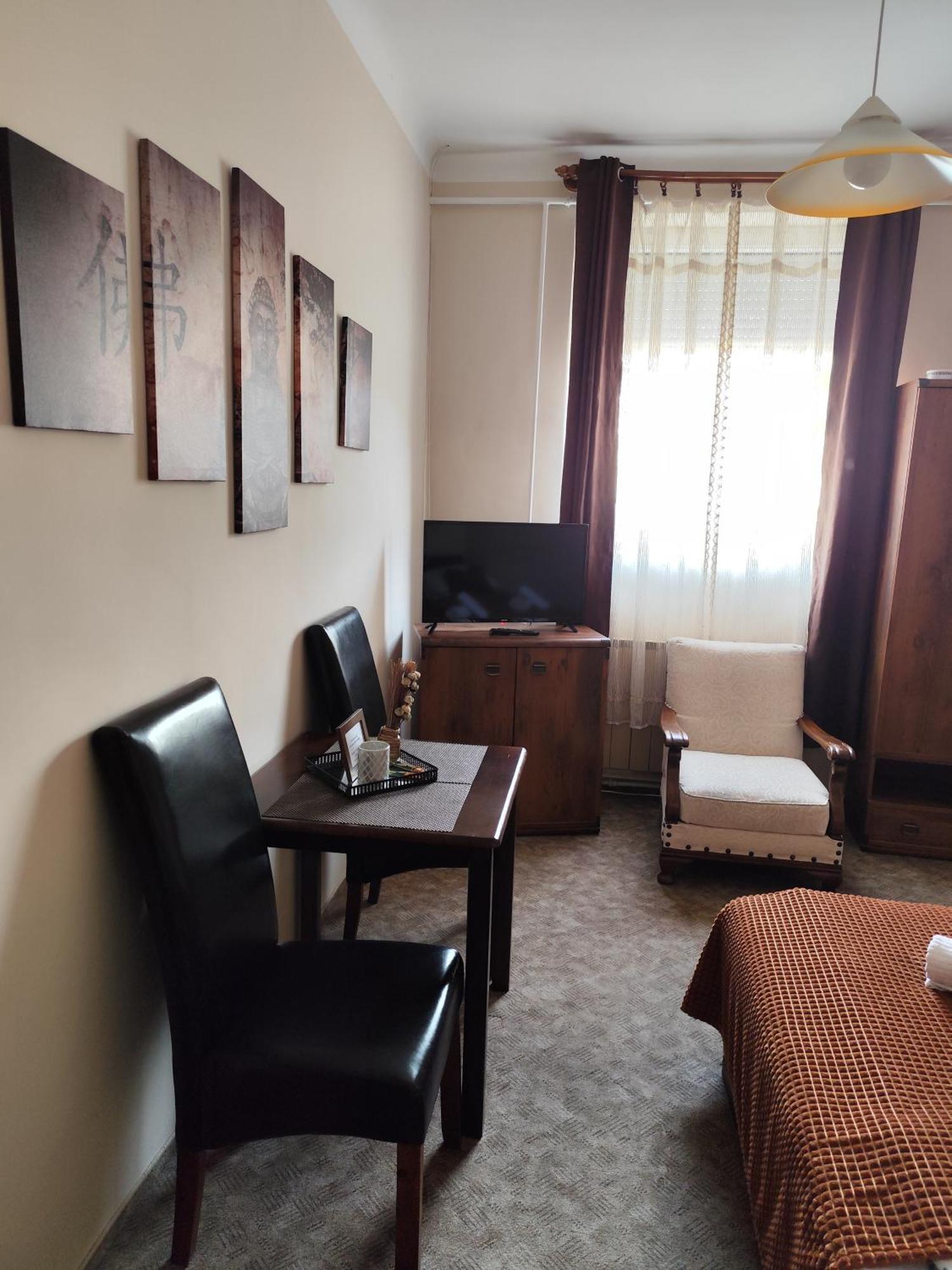 Bazilika Vendeghaz Otel Eğri Dış mekan fotoğraf
